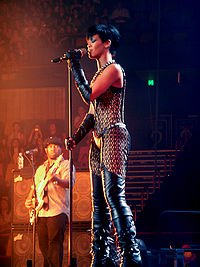 Rihanna Fenty, id34531227